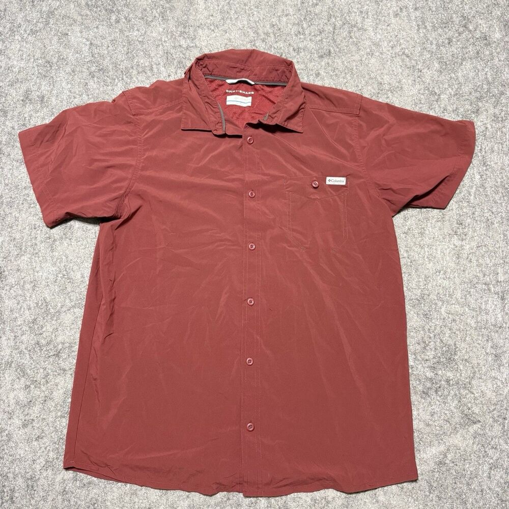 Columbia Silver Ridge Mens Medium Maroon Red Short Sleeve Vented Hiking Shirt